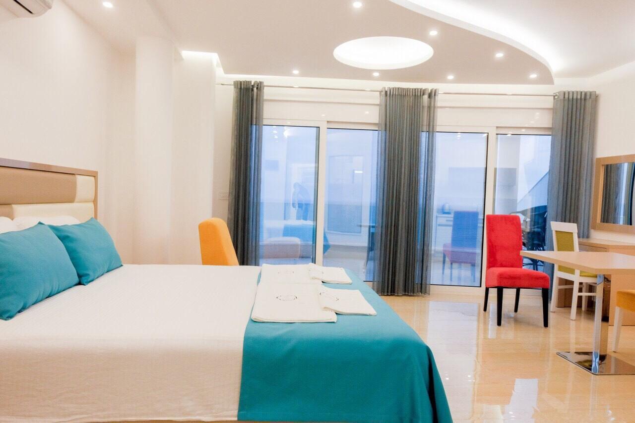 Apartments D'Hermes Ulcinj Exterior photo